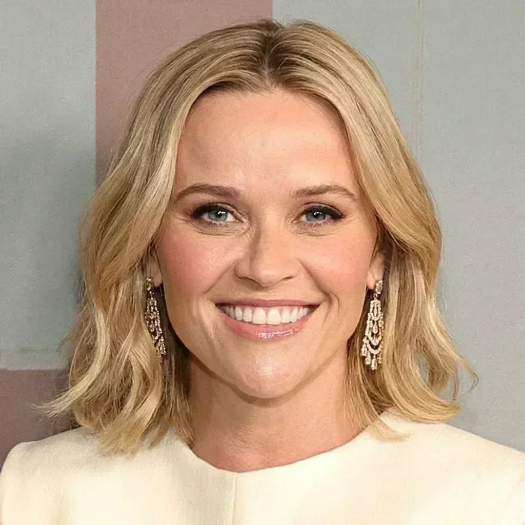 Reese Witherspoon as an example of heart-shaped face — wide forehead and pointed chin