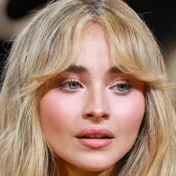 Sabrina Carpenter — Light Summer celebrity example, light blonde hair and pale blue-grey eyes with fair cool skin