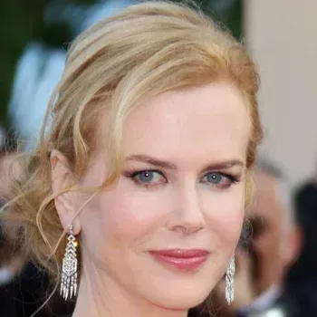 Nicole Kidman — True Summer celebrity example, ash strawberry blonde hair and cool porcelain skin